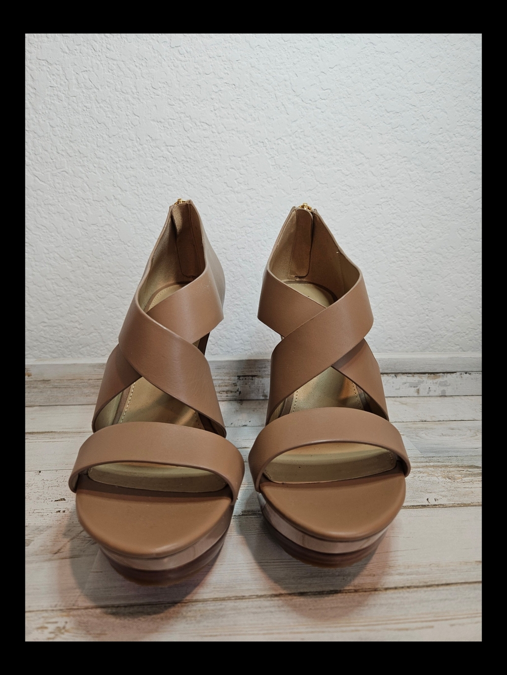 Michael Kors Platform Dress Sandals  Tan/brown Size 8- NEW - Picture 2 of 7